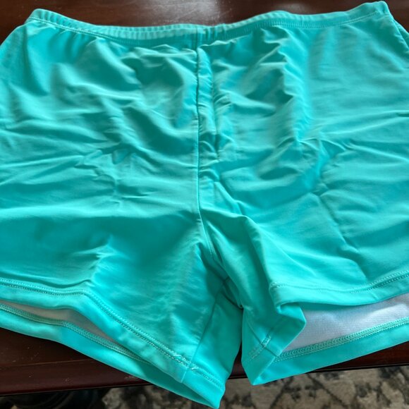 Hanna Nikole Plus Size Tankini Swimsuits - Picture 5 of 6